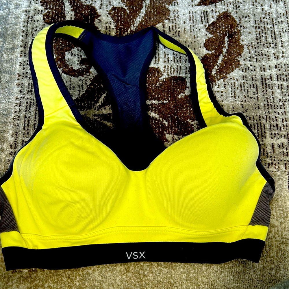 New Victoria secret sports bra.
